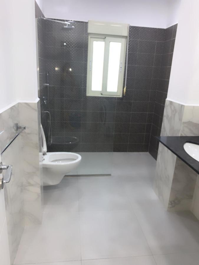 Apartament Dean Appartement Vlorë Buitenkant foto